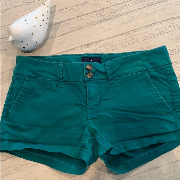 American Eagle green shortie shorts - Picture 1 of 5